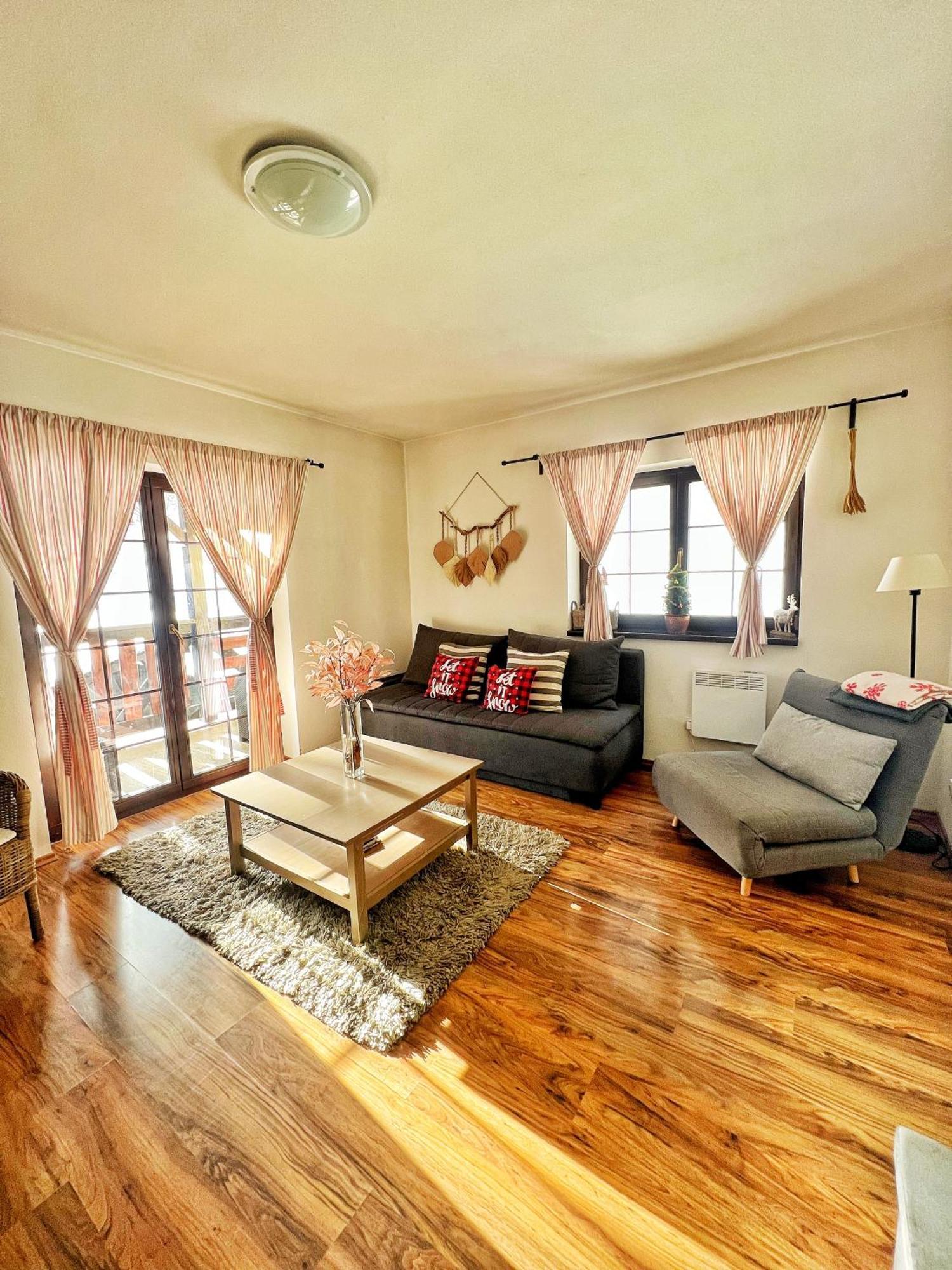 Apartment Barbora 7 Ruzomberok Dış mekan fotoğraf