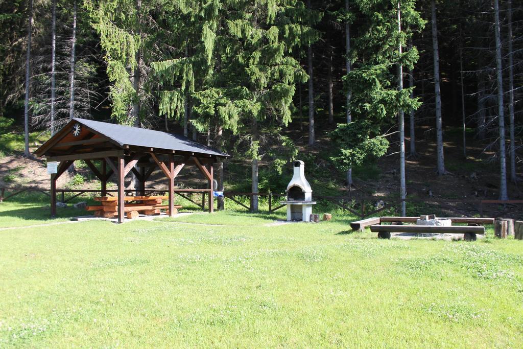 Apartment Barbora 7 Ruzomberok Oda fotoğraf